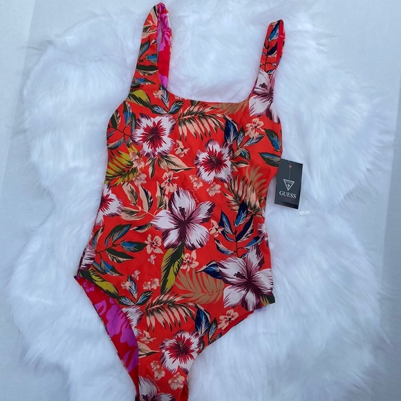New GUESS Reversible Print One-Piece Swimsuit SZ M - Picture 2 of 11